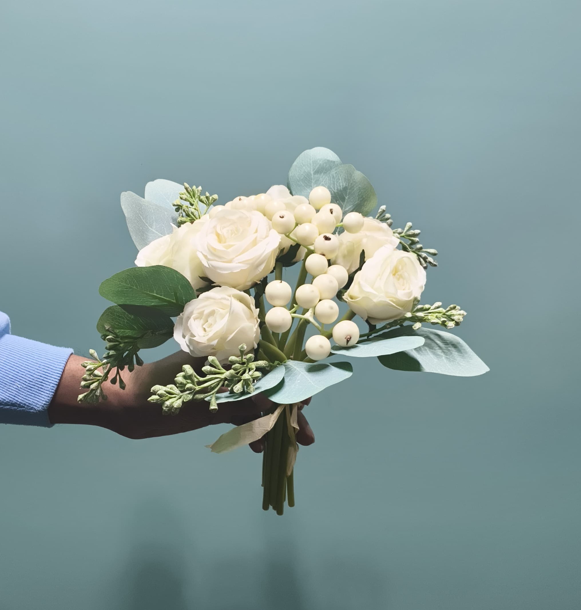 Artificial Rose Flower Bunch (Off White)