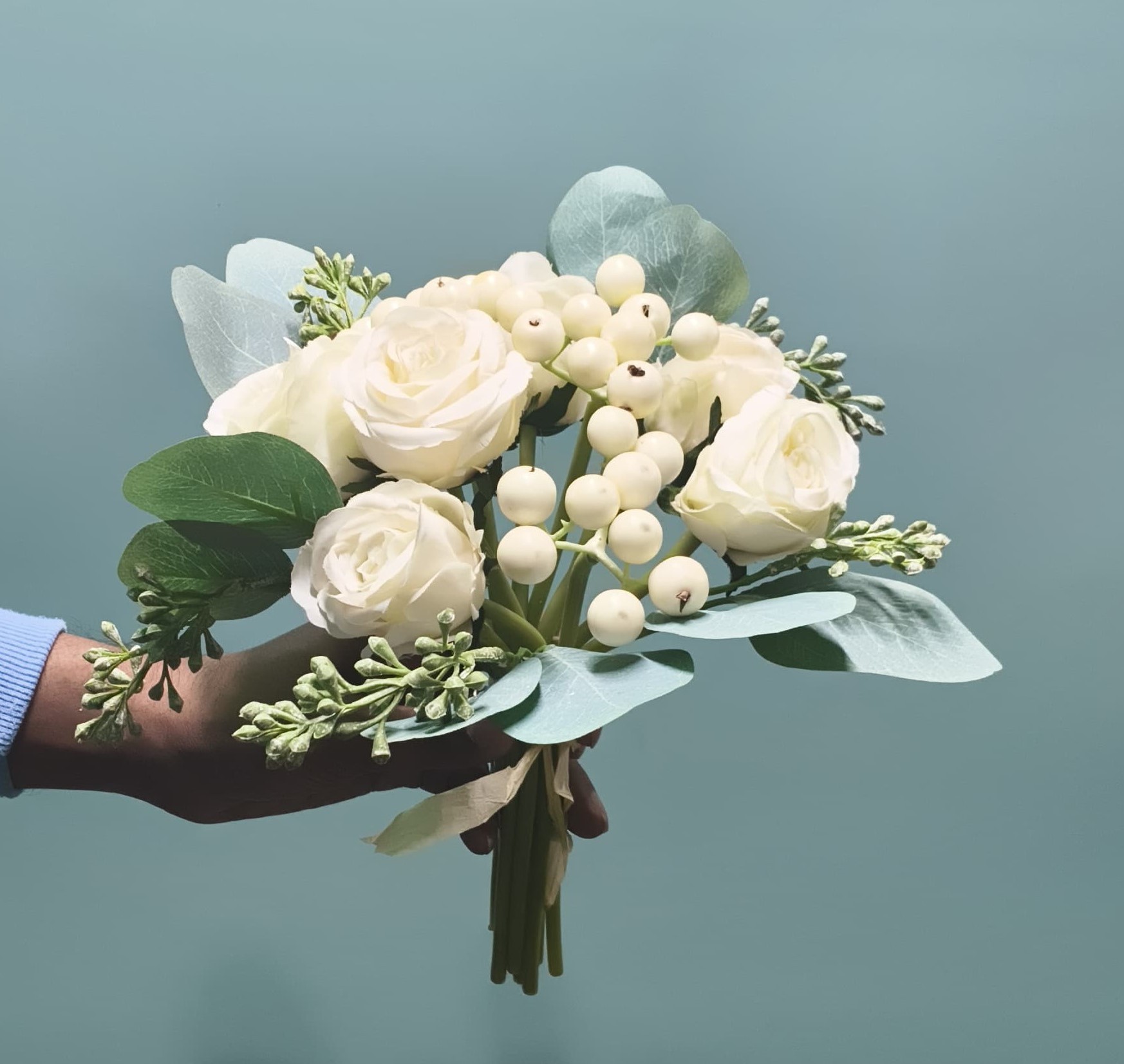 Artificial Rose Flower Bunch (Off White)