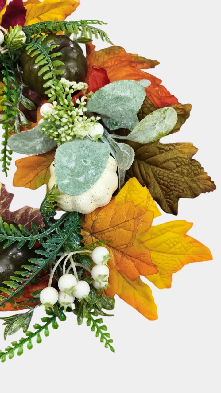 Christmas Maple Leaf Wreath (1 Pc)